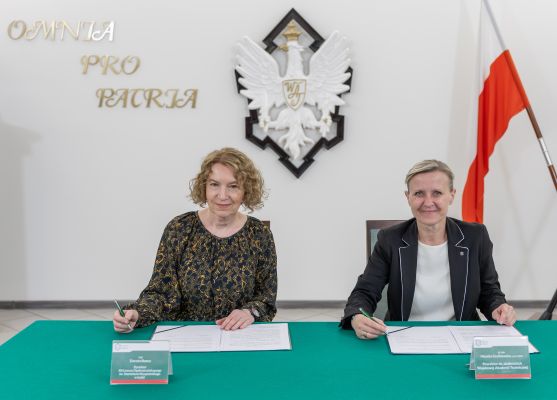 podpisywanie umowy o współpracy