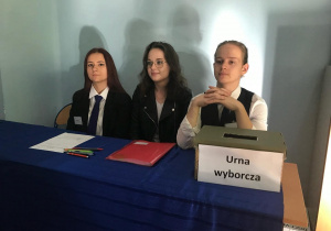 wybory Prezydenta Rady Uczniowskiej - debata
