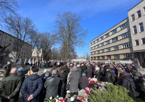 Narodowy Dzień Pamięci "Żołnierzy Wyklętych" - uroczystość przed Pomnikiem Ofiar Komunizmu
